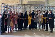 کارگاه ریسندگی و بافندگی شال و روسری